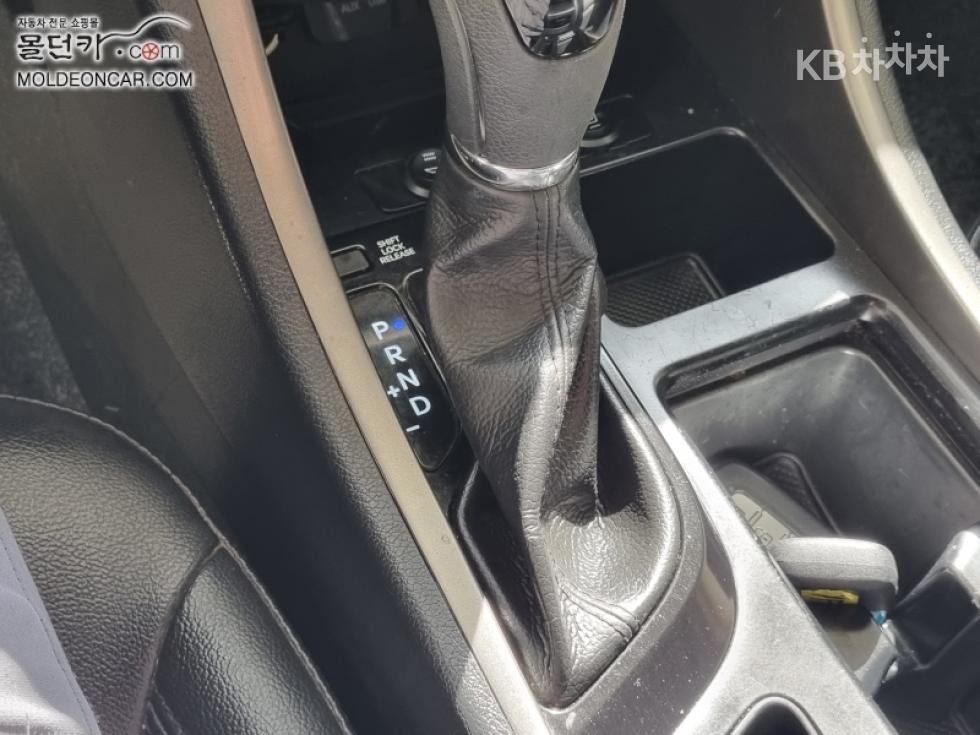 Hyundai Sonata — miniaturë 13