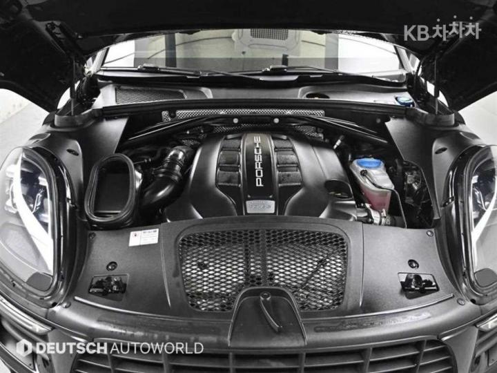 Porsche Macan 3.0 S Diesel 7