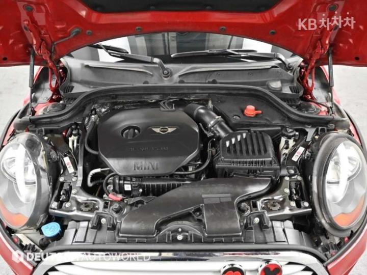 Mini Cooper 1.6 Base Type 7