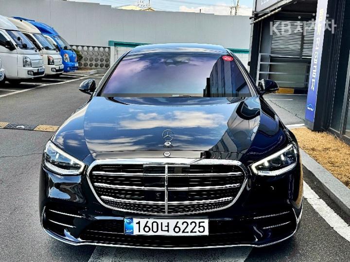 Mercedes-Benz S-klasse S500 4Matic — foto 1