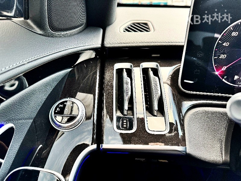 Mercedes-Benz S-klasse — miniaturë 7