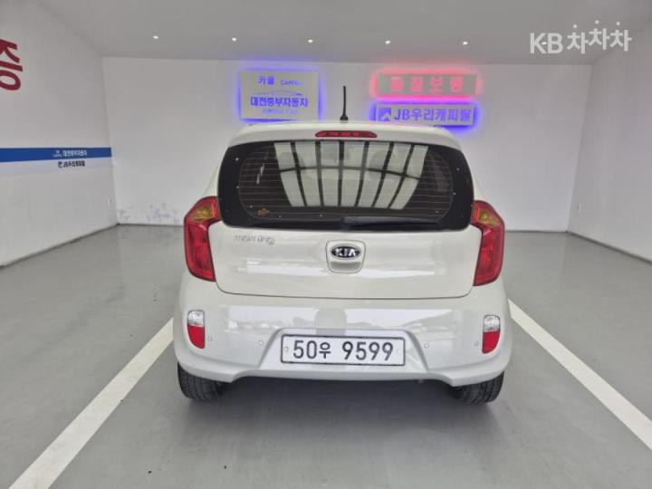 Kia Morning Luxury 3