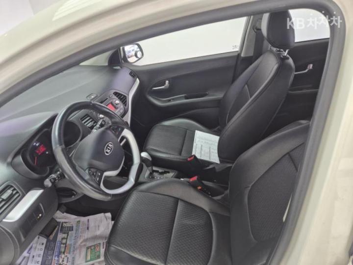 Kia Morning Luxury 10