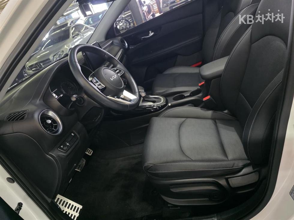 2023 - kia k3