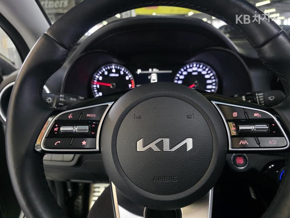2023 - kia k3