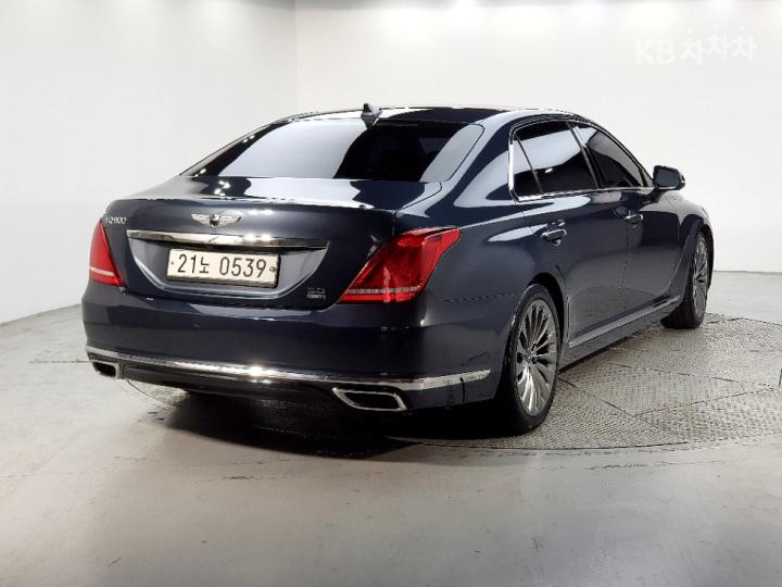 Genesis EQ900 5.0 GDI AWD Prestige 5