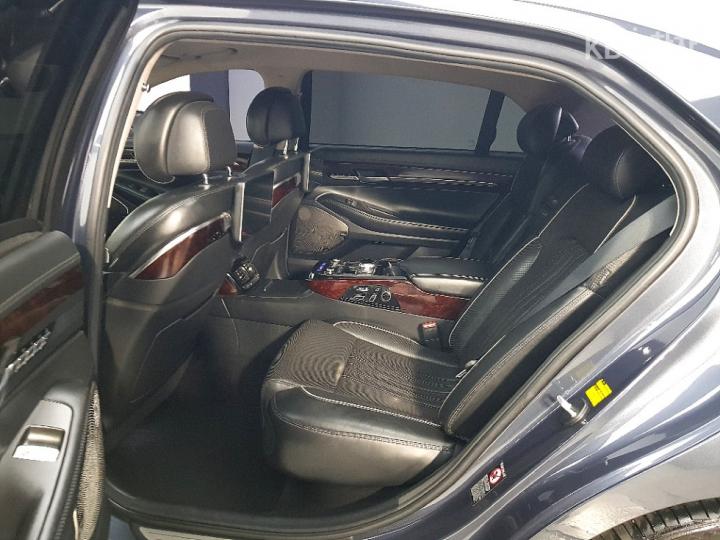 Genesis EQ900 5.0 GDI AWD Prestige 10