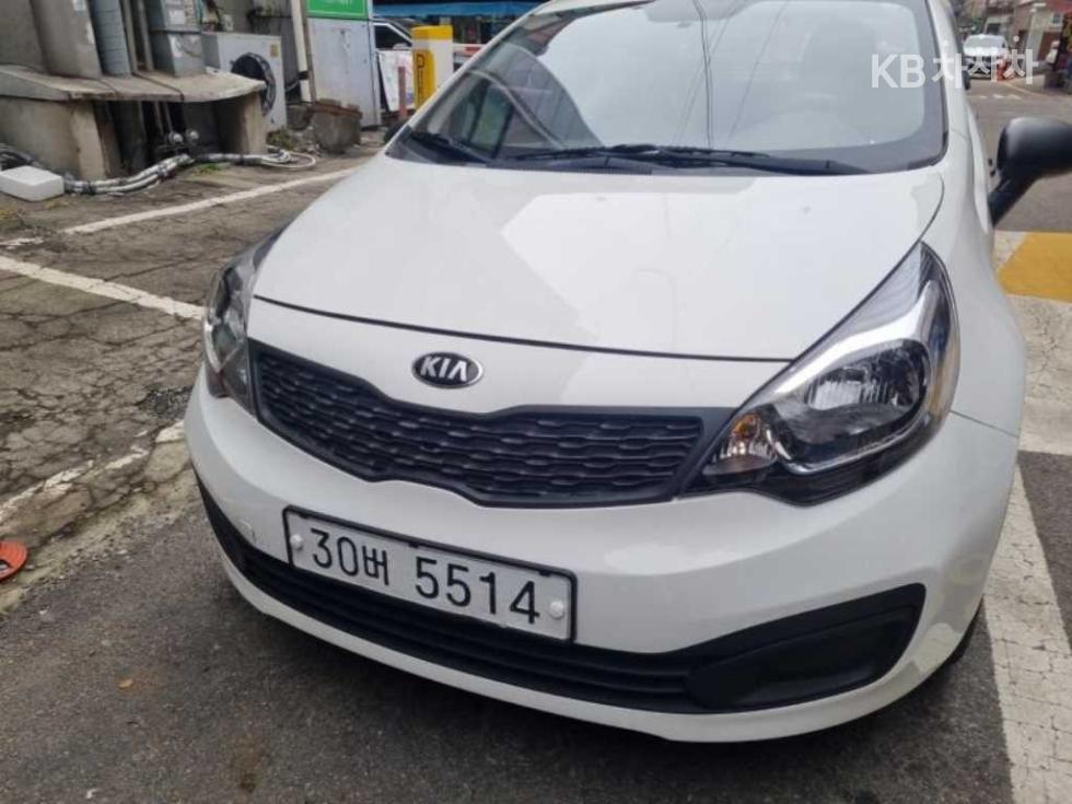 2013 - kia pride
