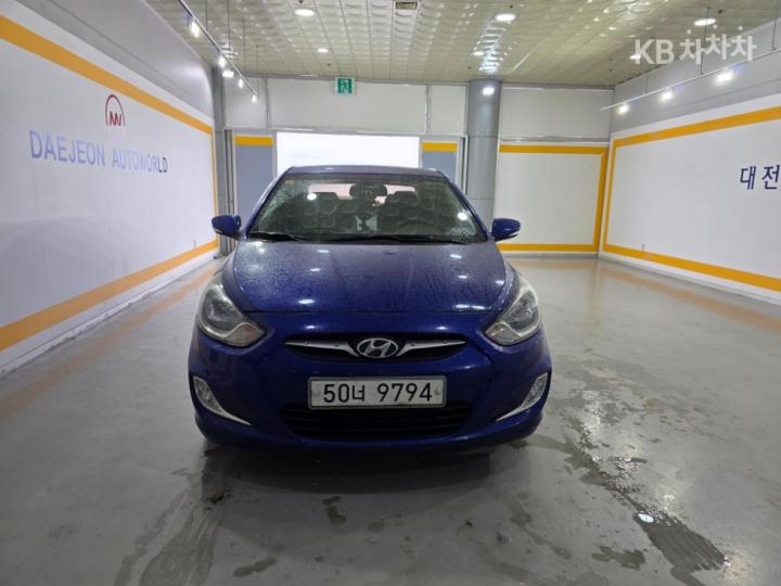 Hyundai Accent New 1.4 VVT Premier