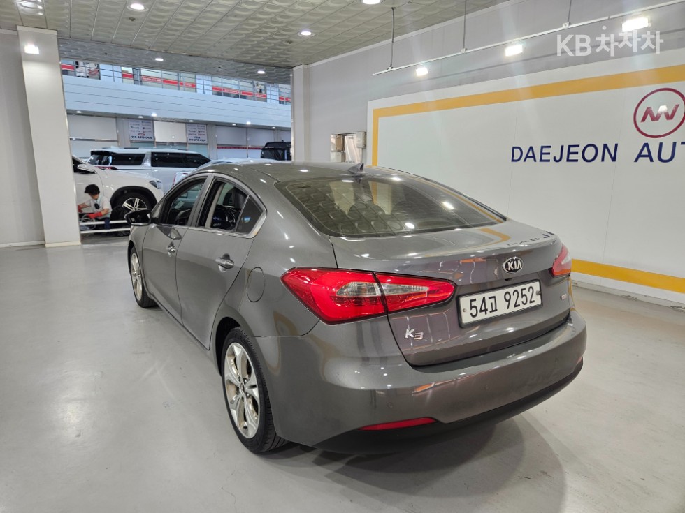 2013 - kia k3