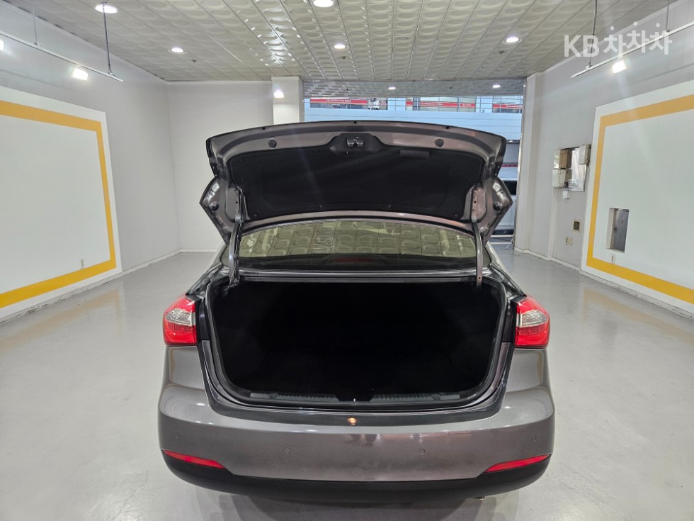 2013 - kia k3