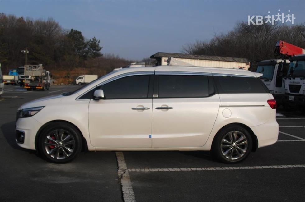 2016 - kia carnival