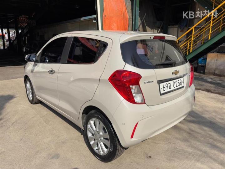 Chevrolet Spark The Next LTZ 3