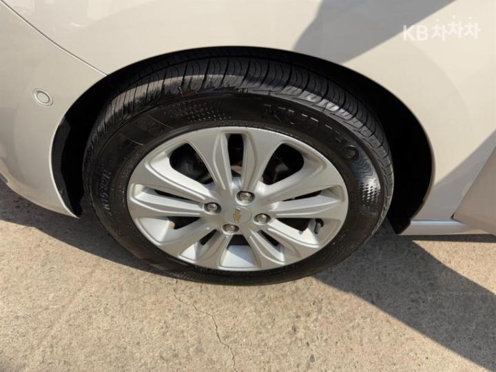 Chevrolet Spark The Next LTZ 9