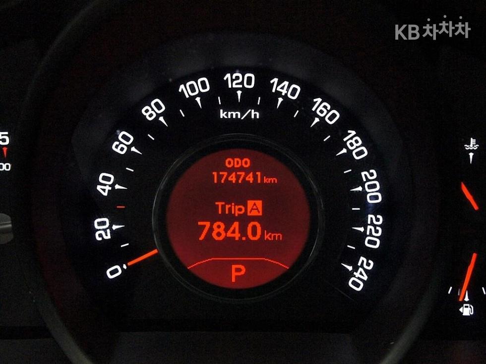 2013 - kia sportage
