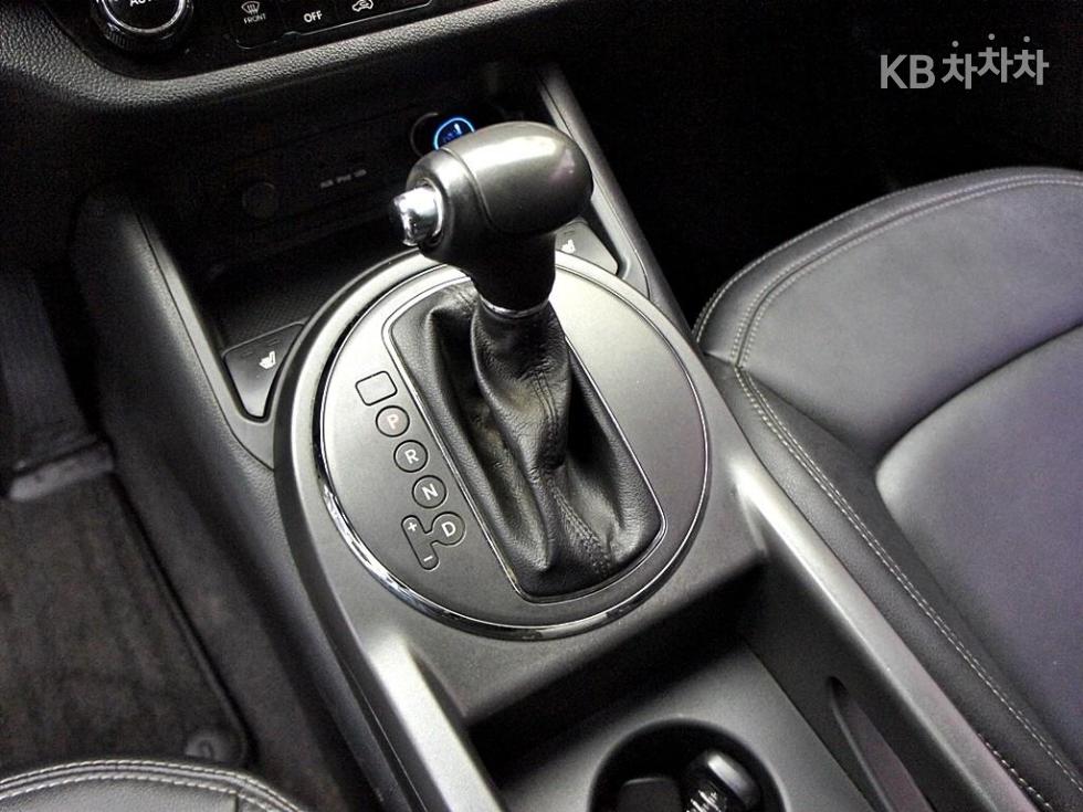 2013 - kia sportage