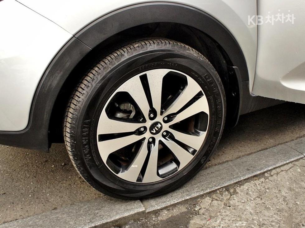 2013 - kia sportage