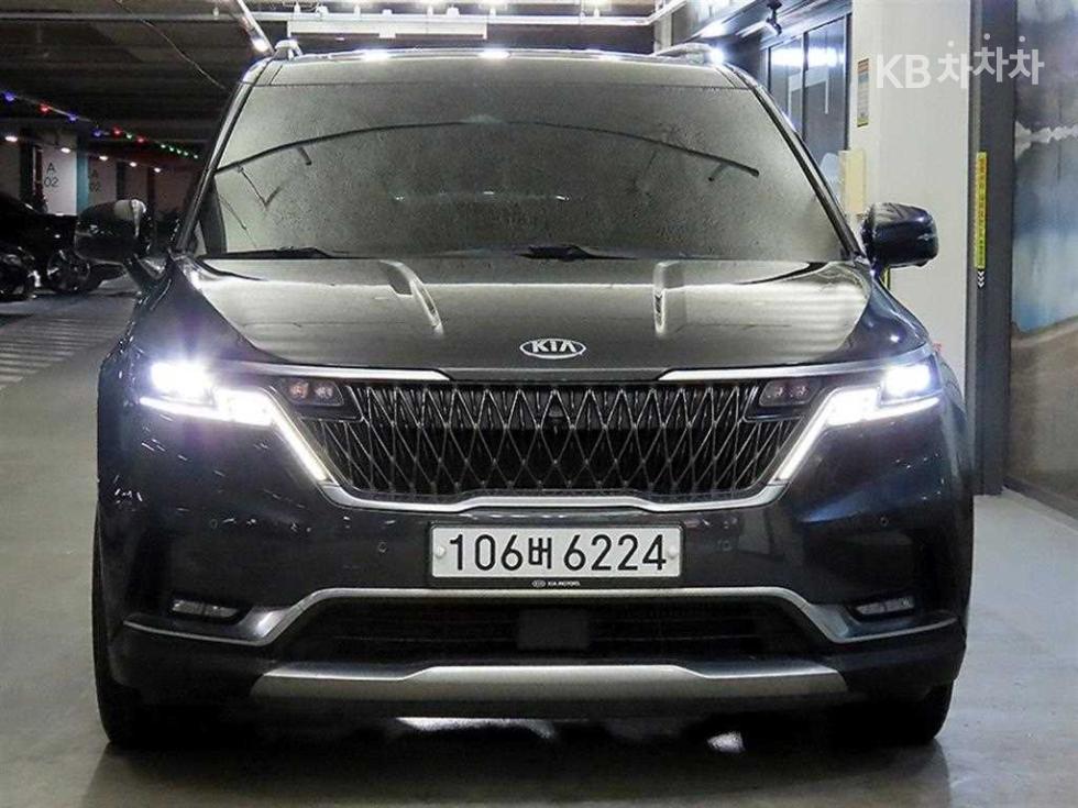 2021 - kia carnival