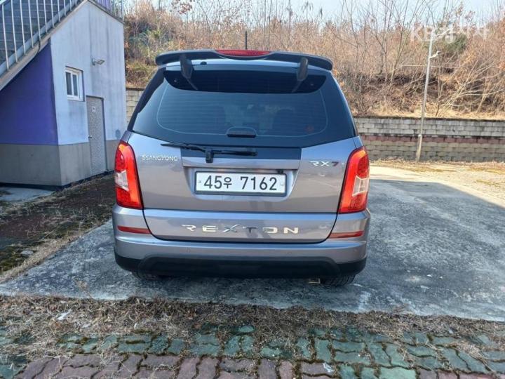 KG Mobility (Ssangyong) Rexton W 4WD RX7 Prestige 7