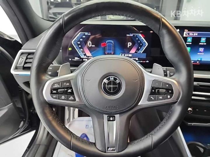 BMW 3 Series G20 320i Touring M Sport 10