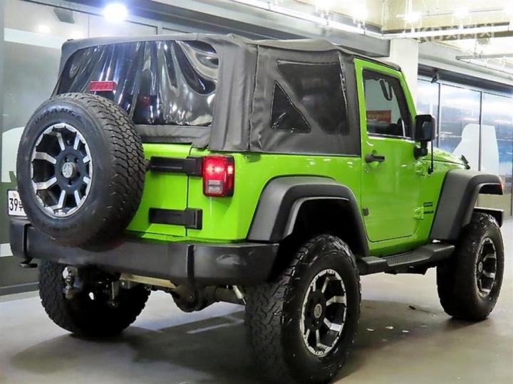 Jeep Wrangler 3.6 Sport JK 5