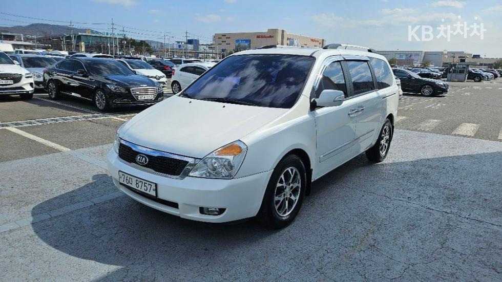 2014 - kia carnival