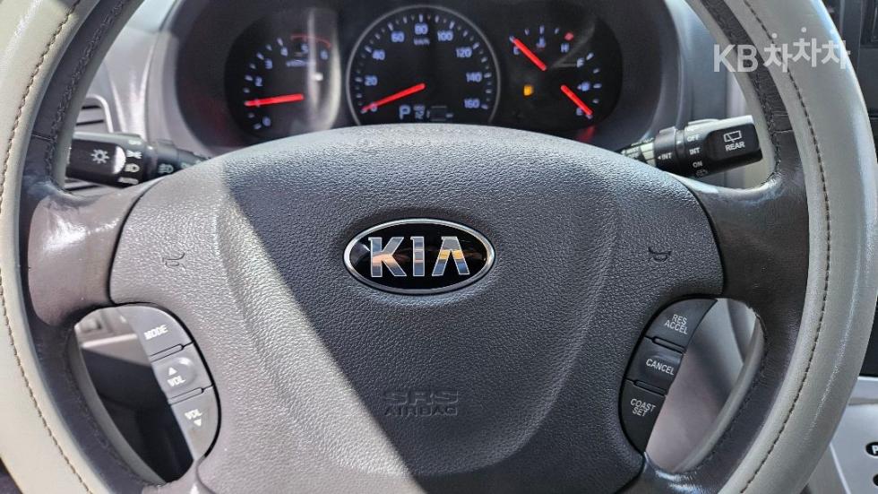 2014 - kia carnival