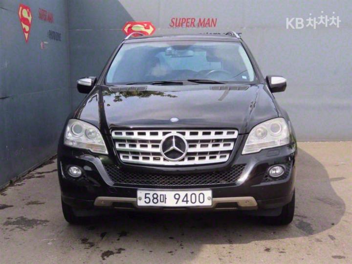 Mercedes-Benz M-Class ML300 CDI W164 3