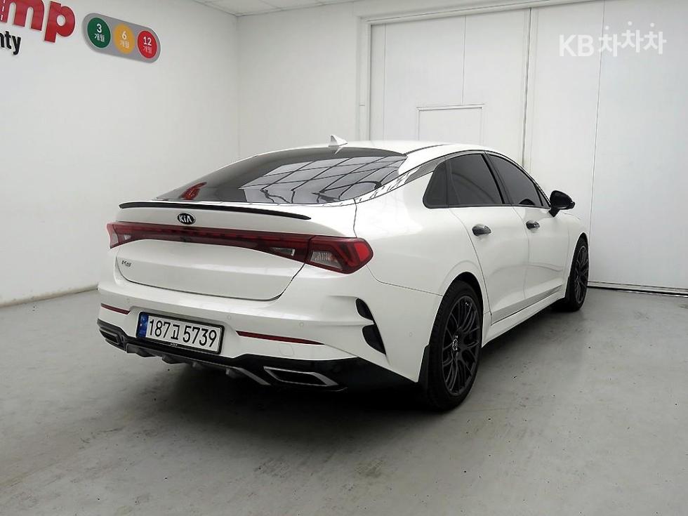 2020 - kia k5