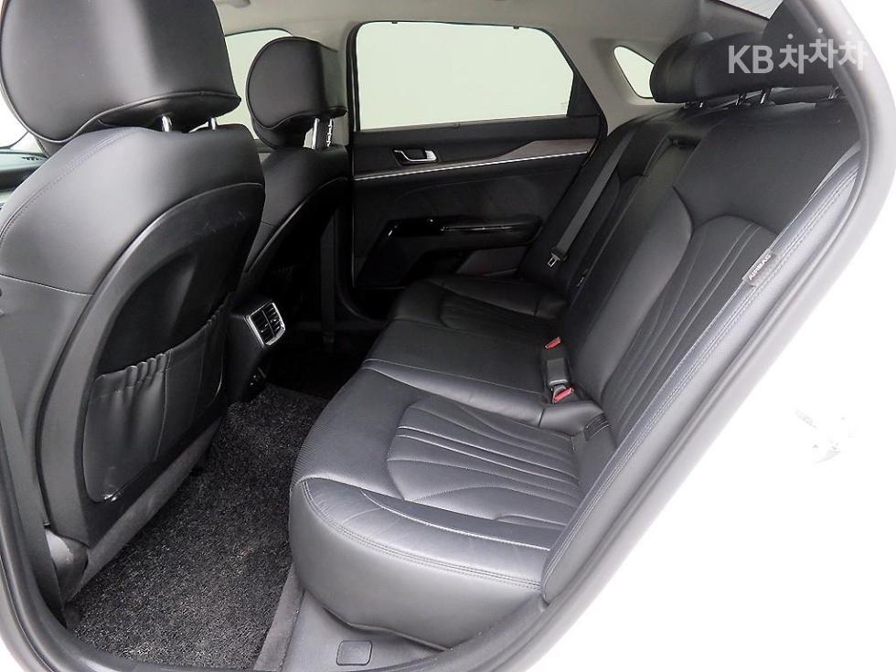 2020 - kia k5