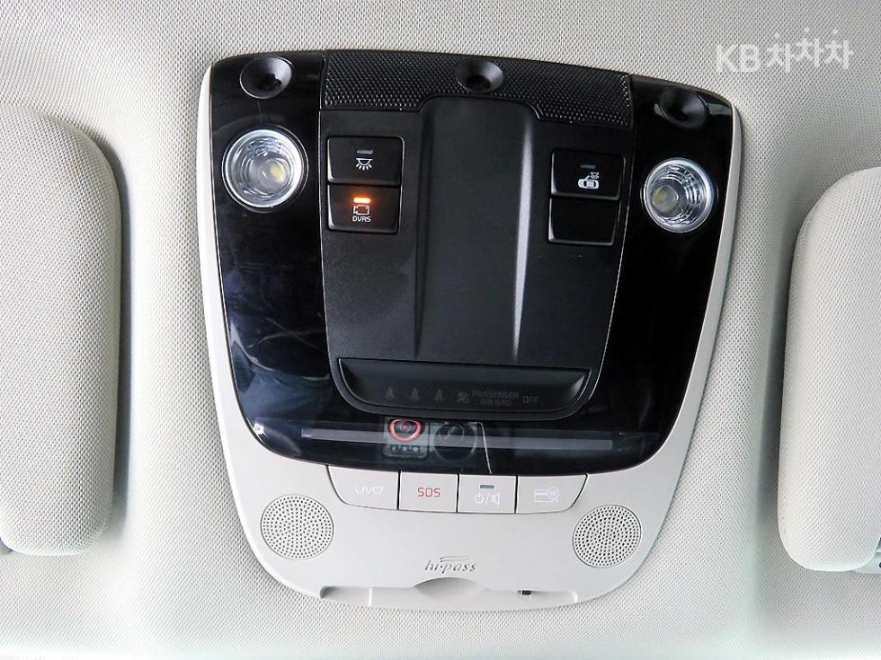 2020 - kia k5