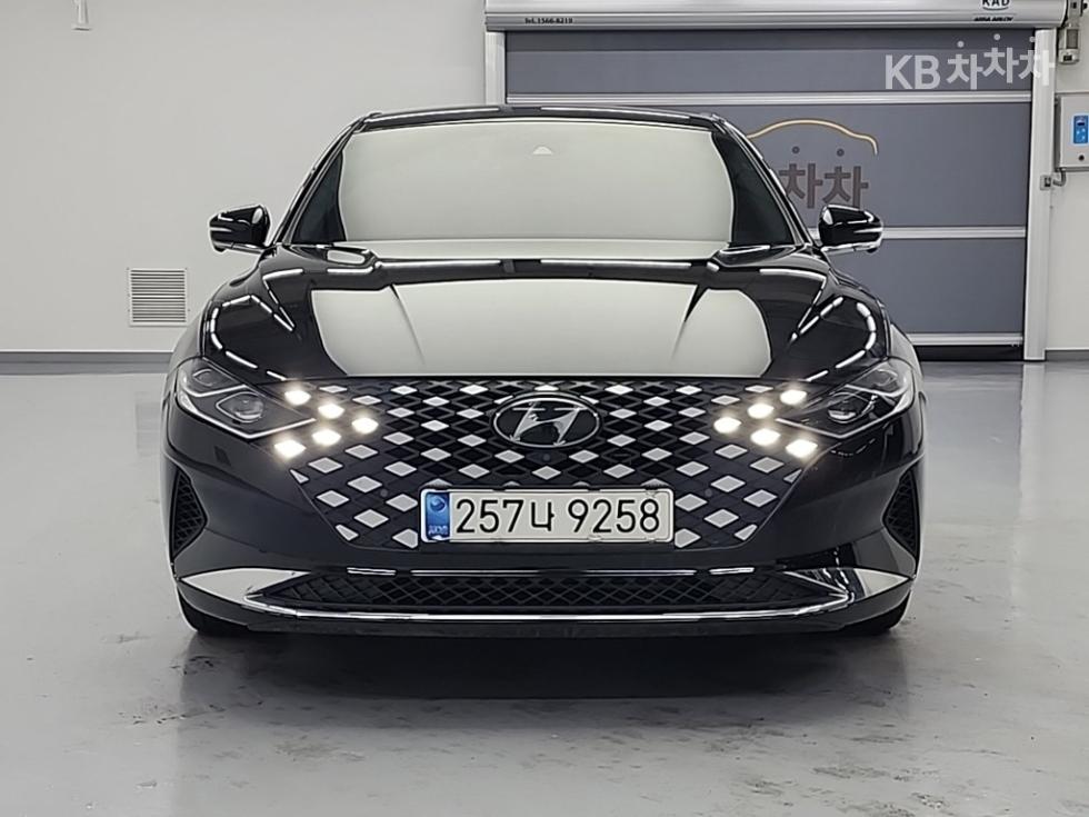 2021 Hyundai Used Car photo