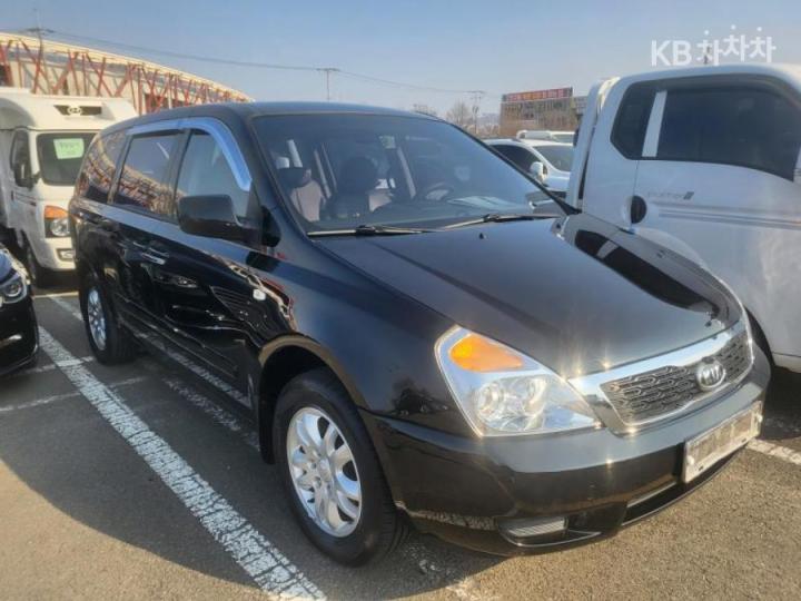 Kia Carnival Grand LPI GX Premium Type 3