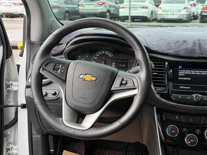 Chevrolet Trax 1.4 Premier 9