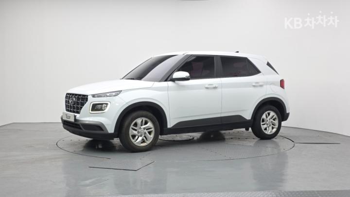 Hyundai Venue Gasoline 1.6 Modern