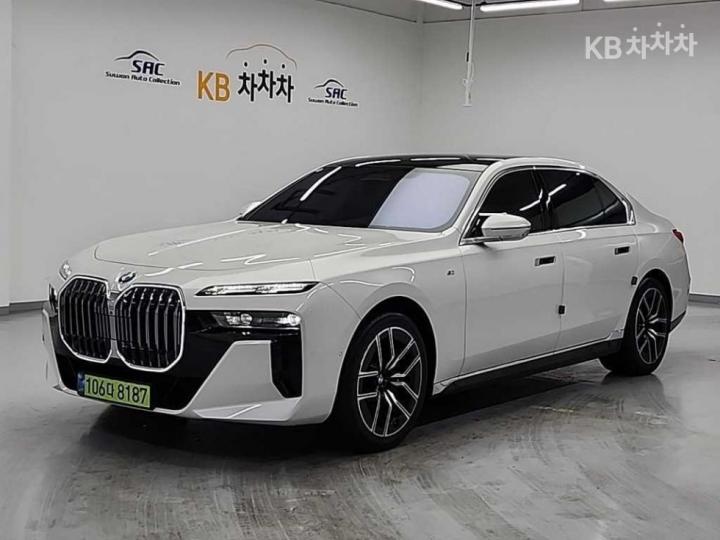 BMW 7er 740i xDrive — foto 1