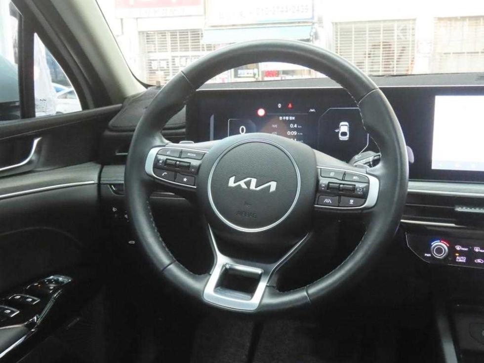 2024 - kia k5