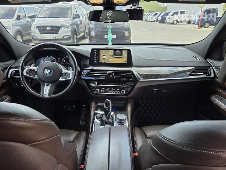 BMW 6 Series GranTurismo GT 630d xDrive Luxury Line 10