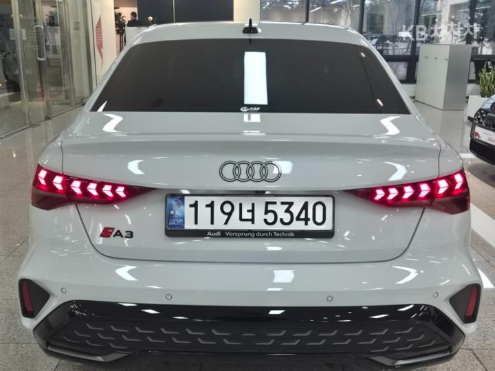 Audi A3 8Y 40 TFSI Premium 5