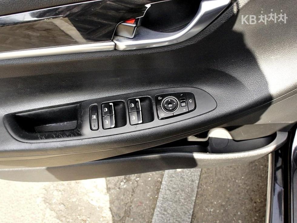 Hyundai Grandeur — miniaturë 13