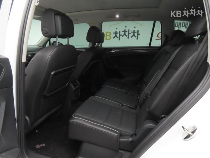 Volkswagen Tiguan Allspace 2.0 TDI Prestige 7