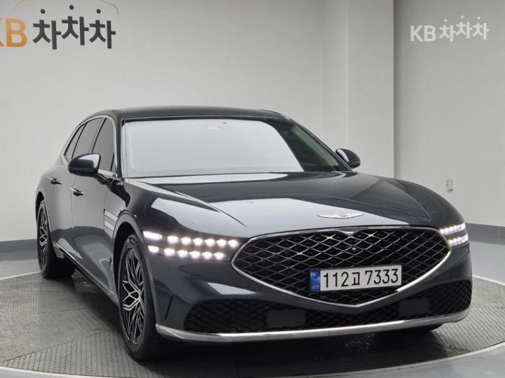 Genesis G90 RS4 3.5T AWD Base Type 5