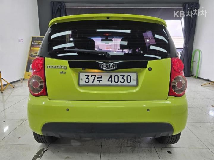 Kia Morning New LPI SLX Premium Type Black Premium 6