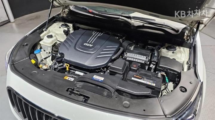 Hyundai Aslan G300 Modern Basic 7