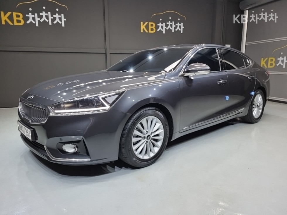 2018 - kia k7