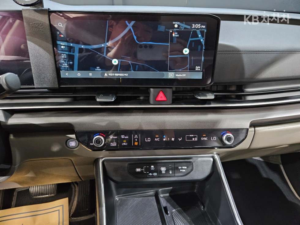 2025 - kia carnival