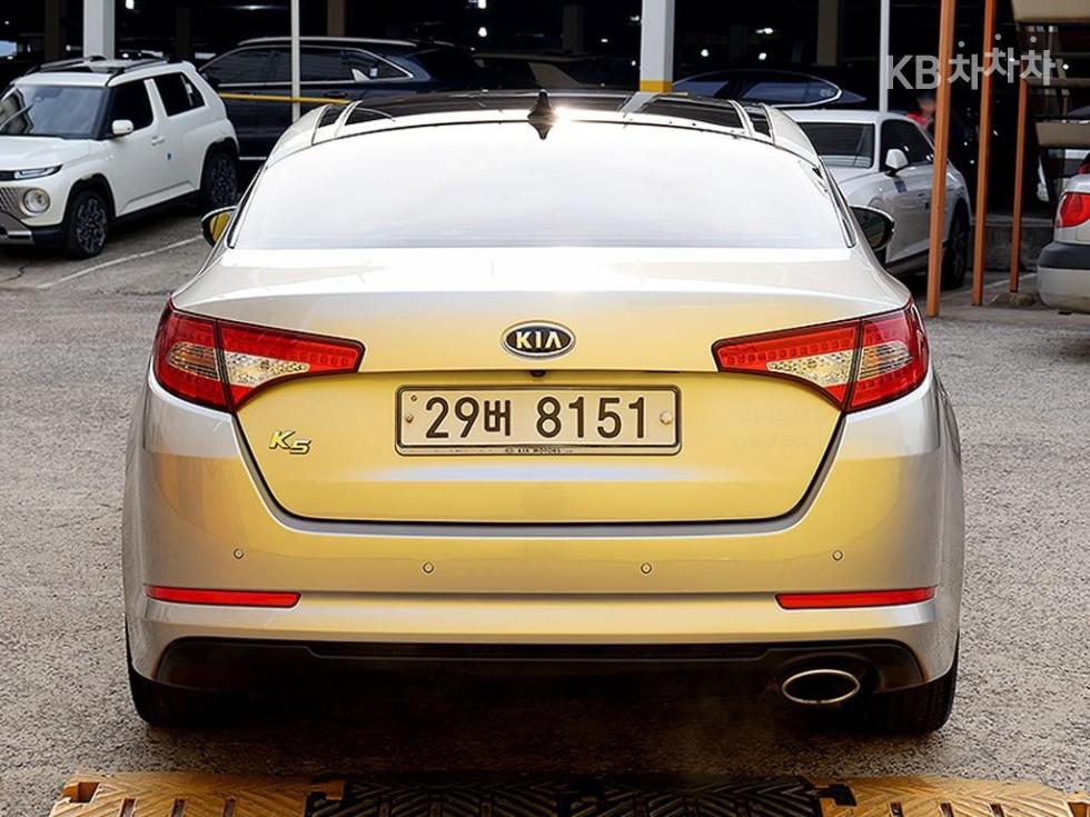 2011 - kia k5