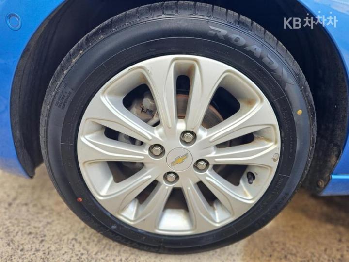 Chevrolet Spark The Next LTZ C-TECH 8