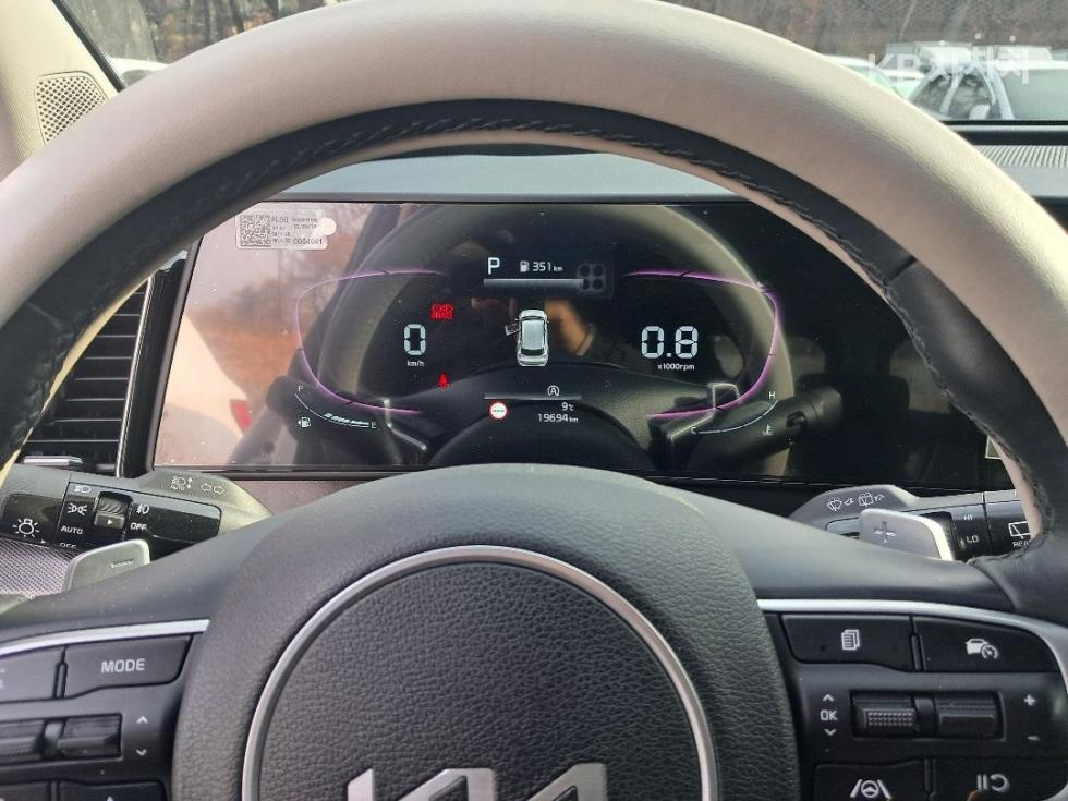 2023 - kia sportage