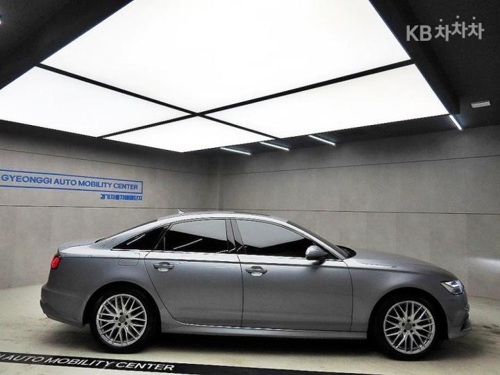 Audi A6 NEW 35 TDI Premium C7 3